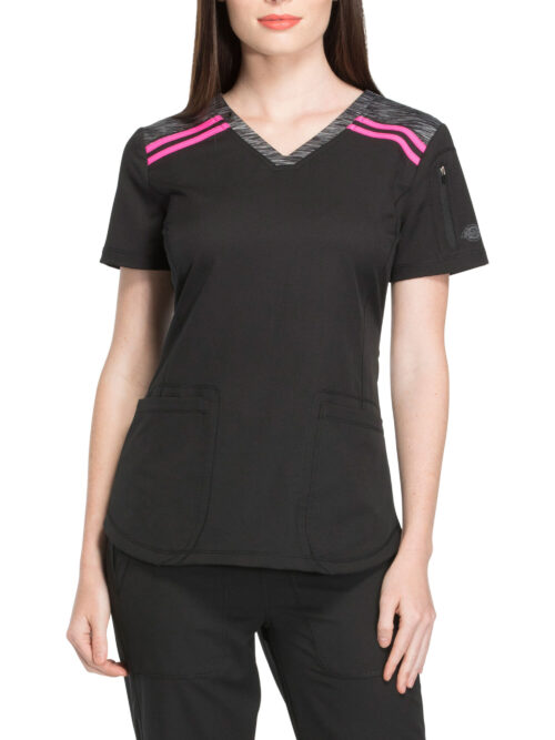 Casaca deportiva detalle hombros DICKIES