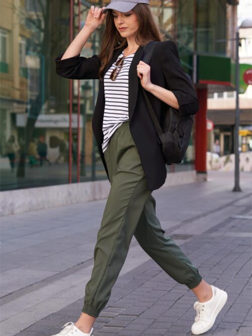 Pantalón tipo jogger microfibra elástica Hidroflex
