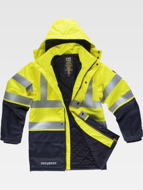 TÉCNICOS · PARKA
