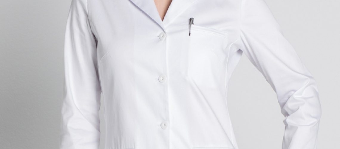 Chaqueta americana mujer. Solapas DYNEKE