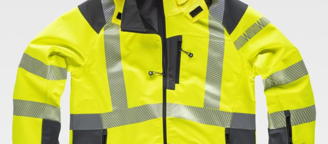Chaqueta naranja con capucha workshell cintas reflectantes WORKTEAM
